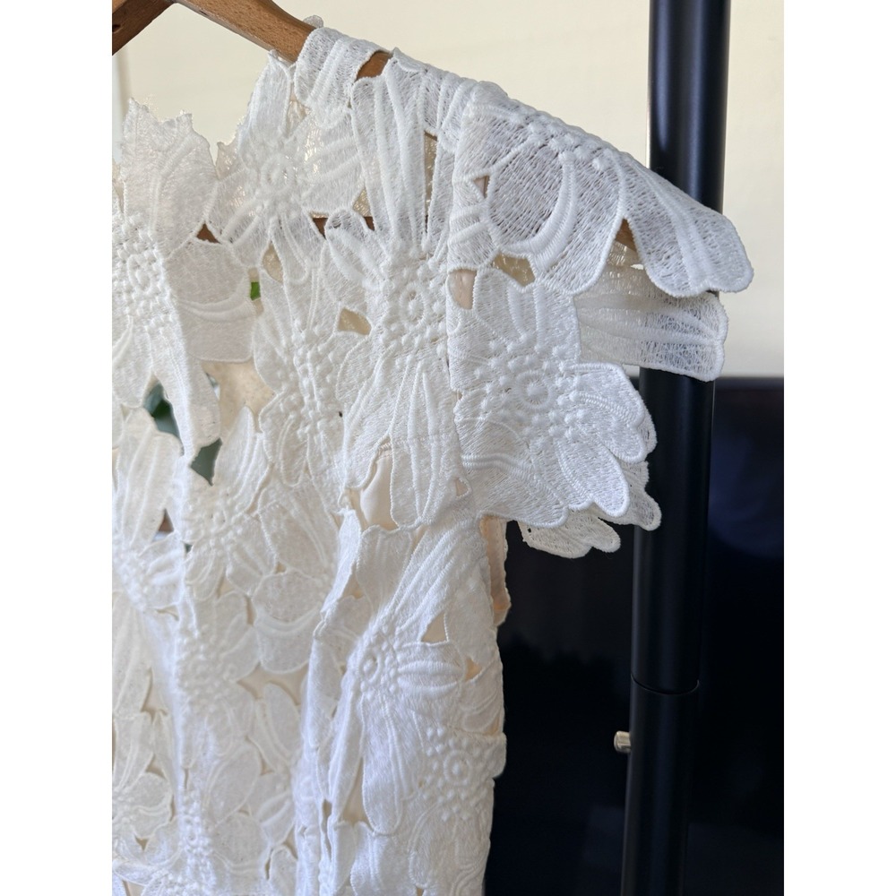 NWT Dolce Vita White Floral Lace Mini Dress Size Small Sheer Overlay Boho Chic - Picture 6 of 16